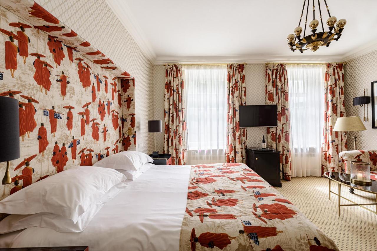 Narutis Hotel - Small Luxury Hotels Of The World Vilnius Exterior photo A room at the hotel